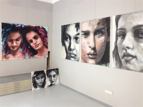 Impression Vernissage Ausstellung Brigitta Loch und Salvatore Mainardi